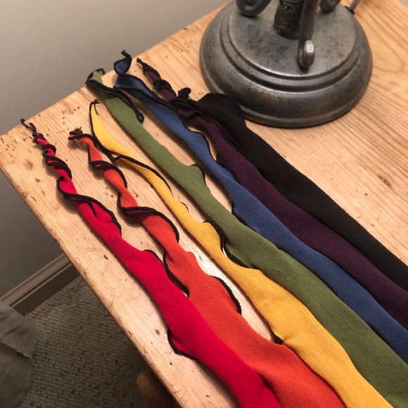 Gorgeous Rainbow Scarf! - Picture 4 of 5